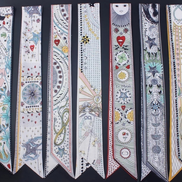 New Tarot Cards Silk Skinny Scarf Twilly 'Moon' - Picture 4 of 6